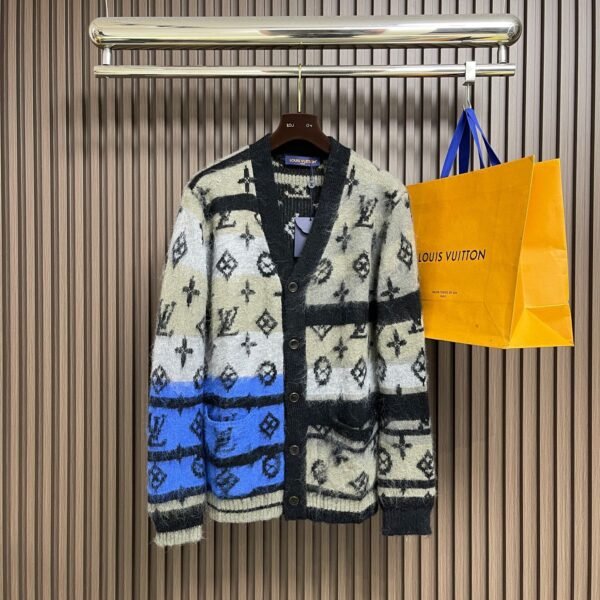 LV X  Mohair SweaterSUNGLASSES