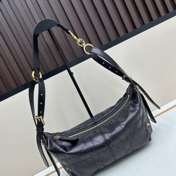 DR Shoulder bag 25.5x15.5x14cm