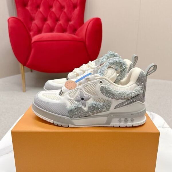 L X V RUNNER TATIC sneakersSUNGLASSES