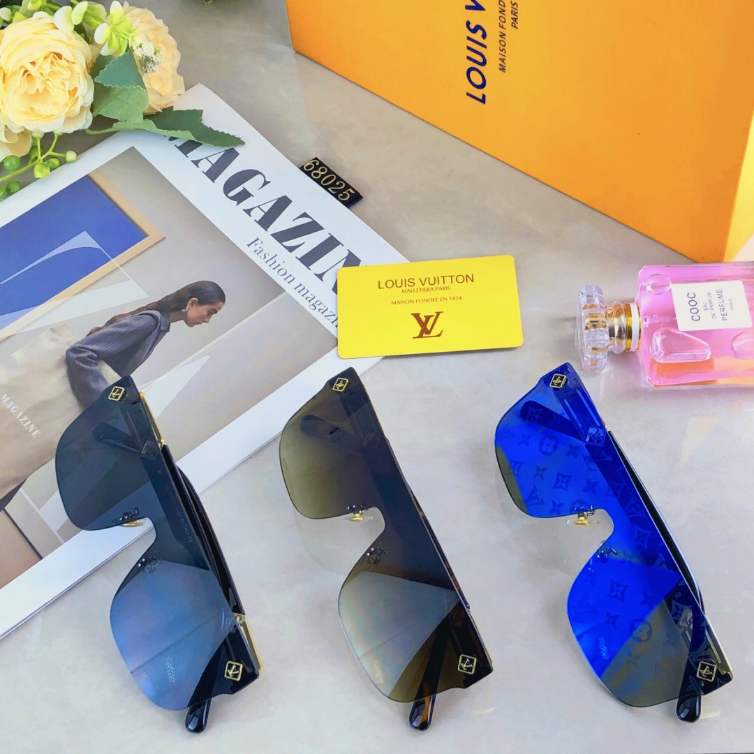 L X V SunglassesSUNGLASSES