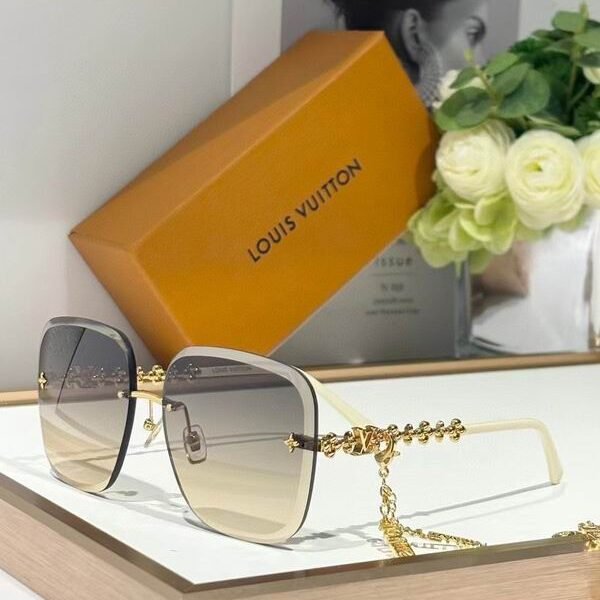 L X V SunglassesSUNGLASSES