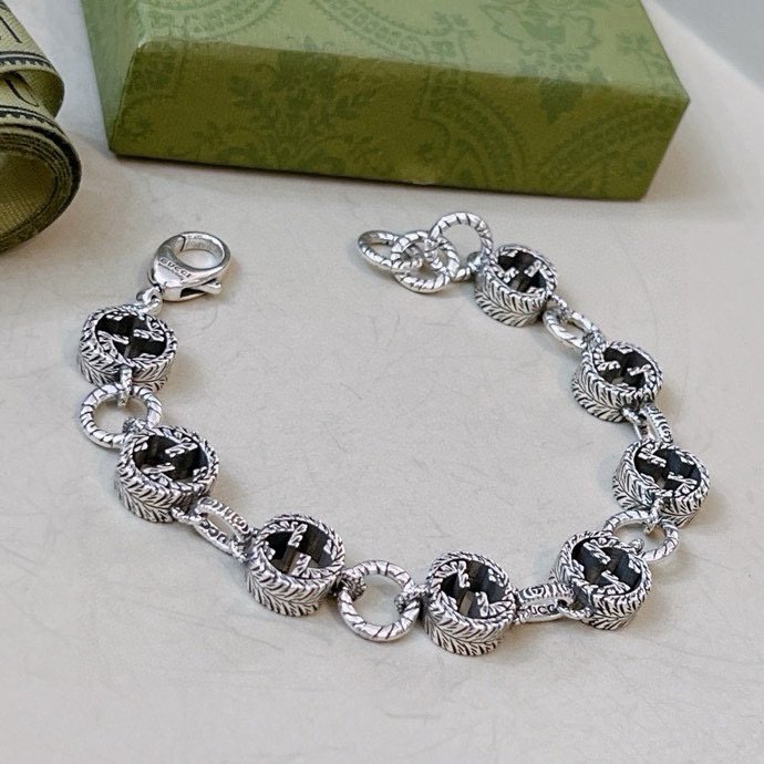 GUC BraceletsSUNGLASSES