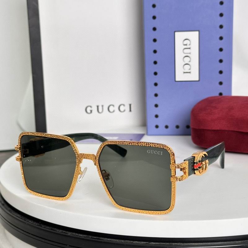 GUC SunglassesSUNGLASSES