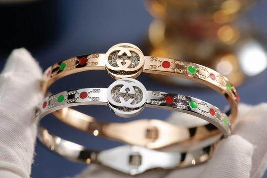 GUC BraceletsSUNGLASSES