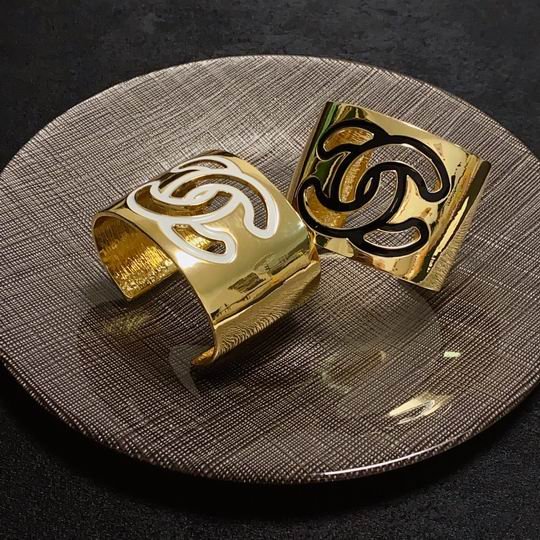 Chane BraceletsSUNGLASSES