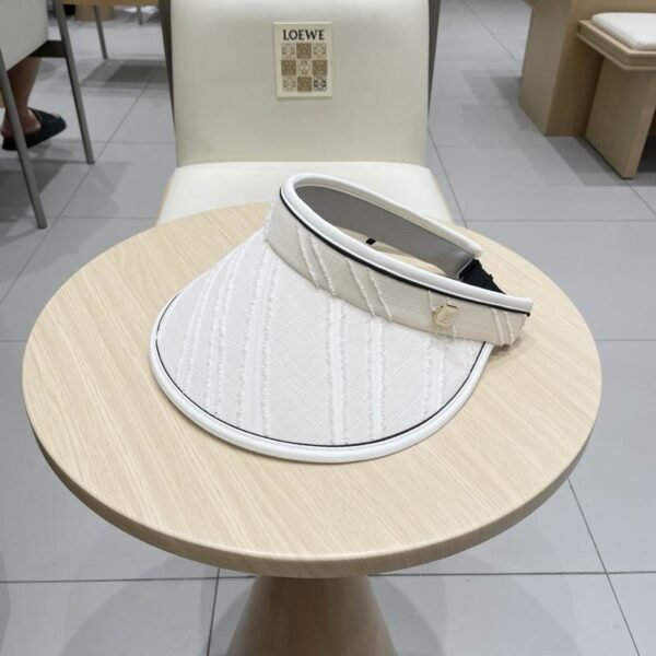 L X V Visor（Multiple colors）SUNGLASSES