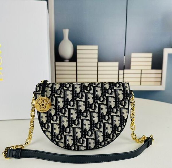 DR Shoulder bag 20X14X4cm（Multiple colors）