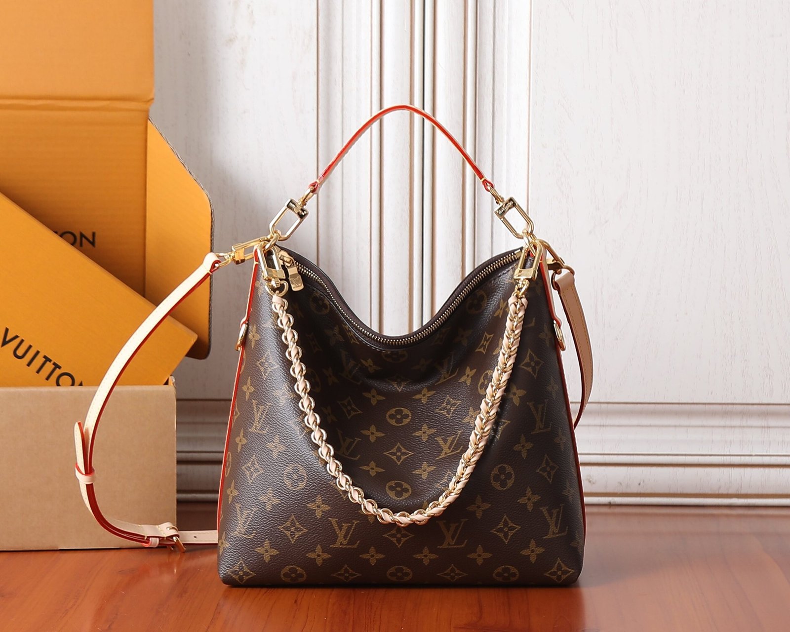 L X V MULTIPASS Shoulder bag 30x26x10cm