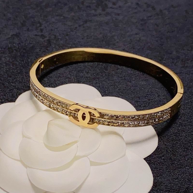 Chane BraceletsSUNGLASSES