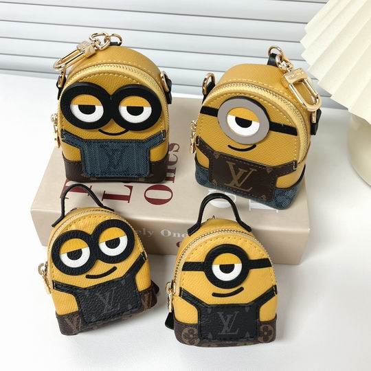 L X V Key Ring（Multiple styles）