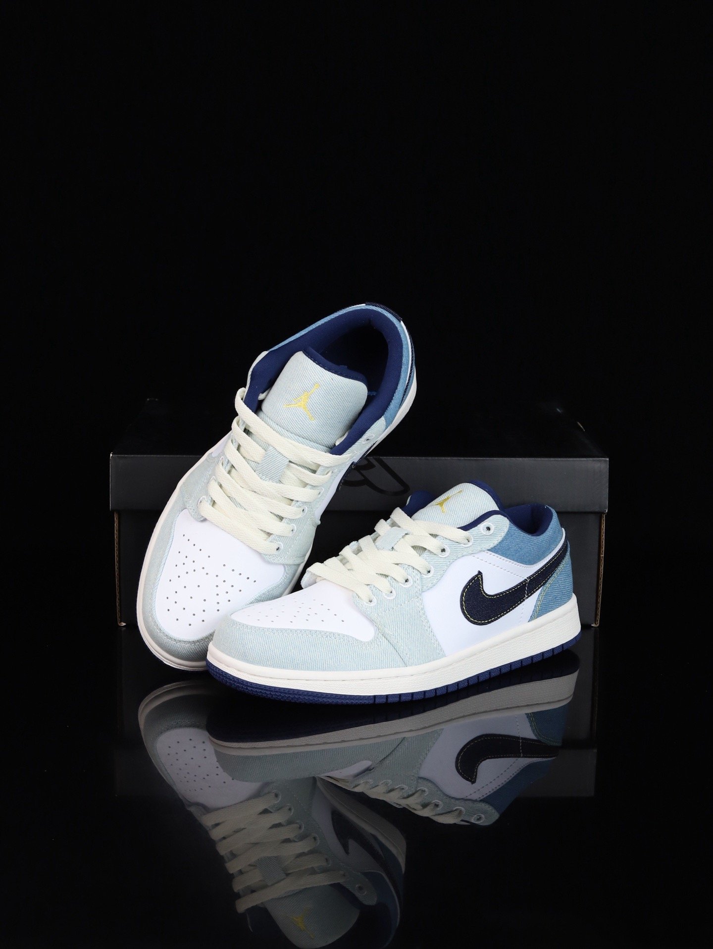 JRD 1 Retro Low Travis ScottSUNGLASSES