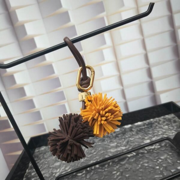 MM Key Ring（Multiple colors）