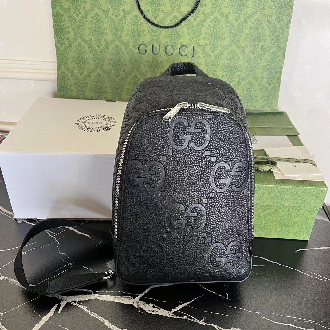 GUC Bag 766937 19*29*7cm