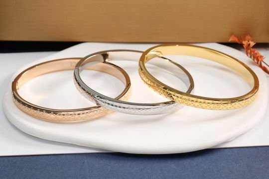 GUC BraceletsSUNGLASSES