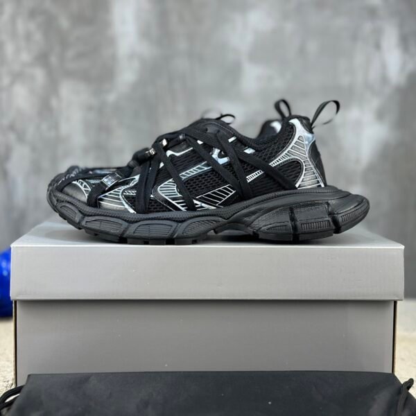 BLCG 3XL SneakersSUNGLASSES