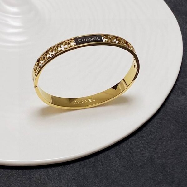 Chane BraceletsSUNGLASSES