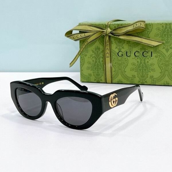 GUC SunglassesSUNGLASSES