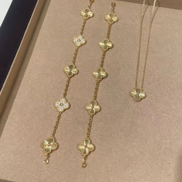 VCA BraceletsSUNGLASSES