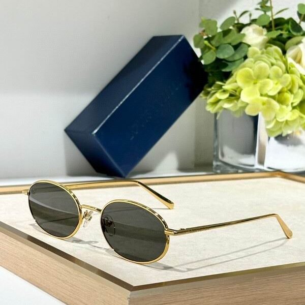 L X V SunglassesSUNGLASSES