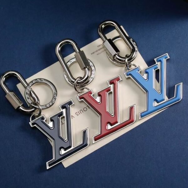 L X V Key Ring（Multiple colors）