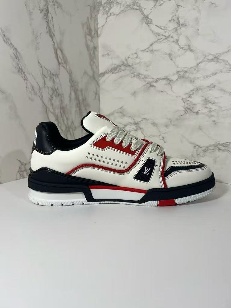 L X V TRAINER SneakersSUNGLASSES