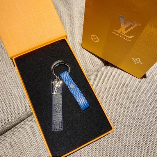 L X V Key Ring（Multiple colors）
