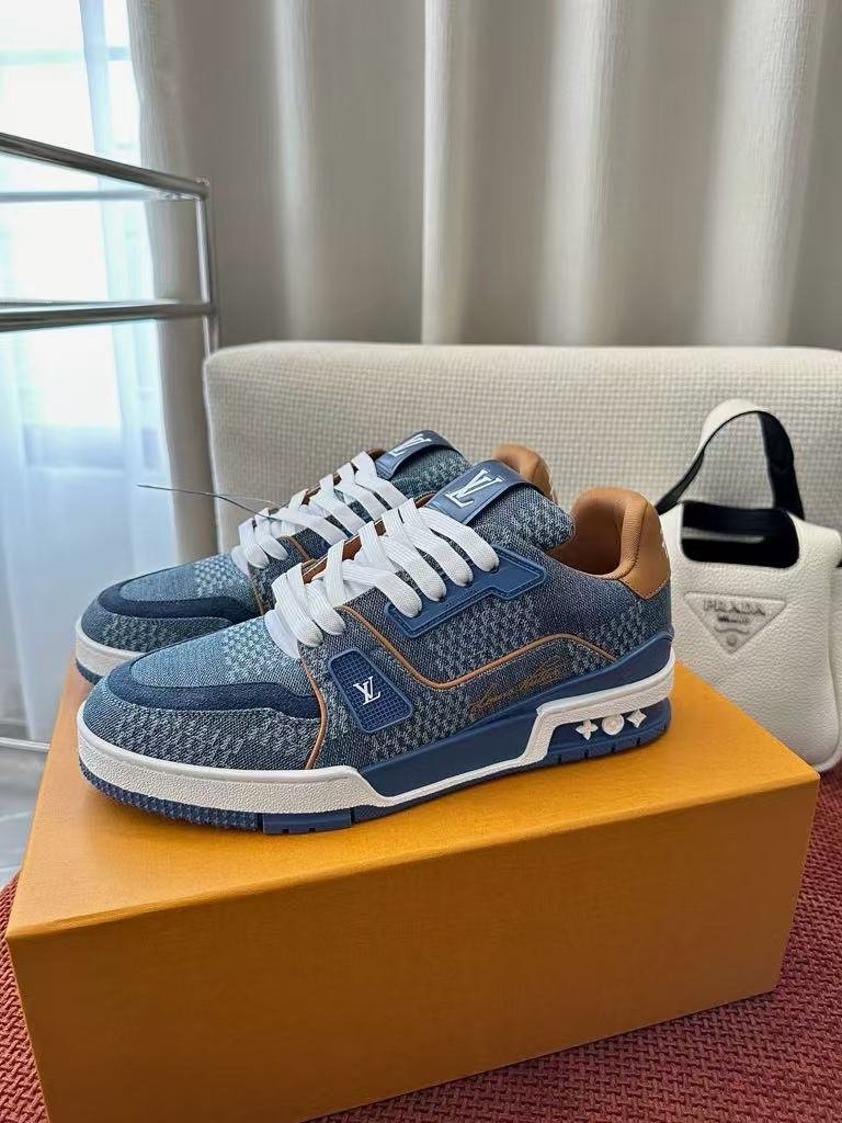 L X V TRAINERSUNGLASSES