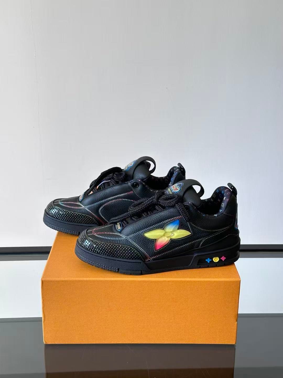 L X V RUNNER TATIC sneakersSUNGLASSES