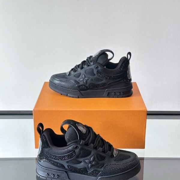 L X V RUNNER TATIC sneakersSUNGLASSES